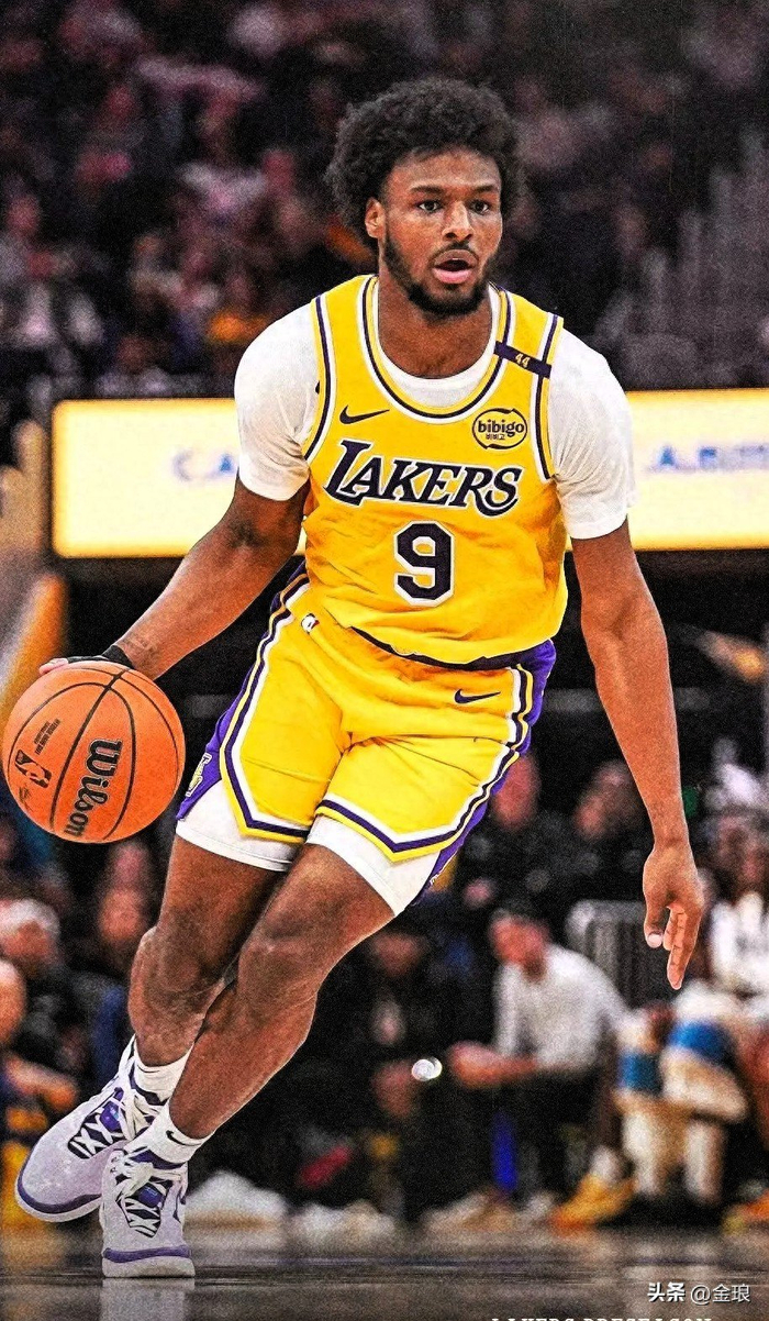 布朗尼5分钟惊艳表现引沃格尔盛赞 具备NBA首发实